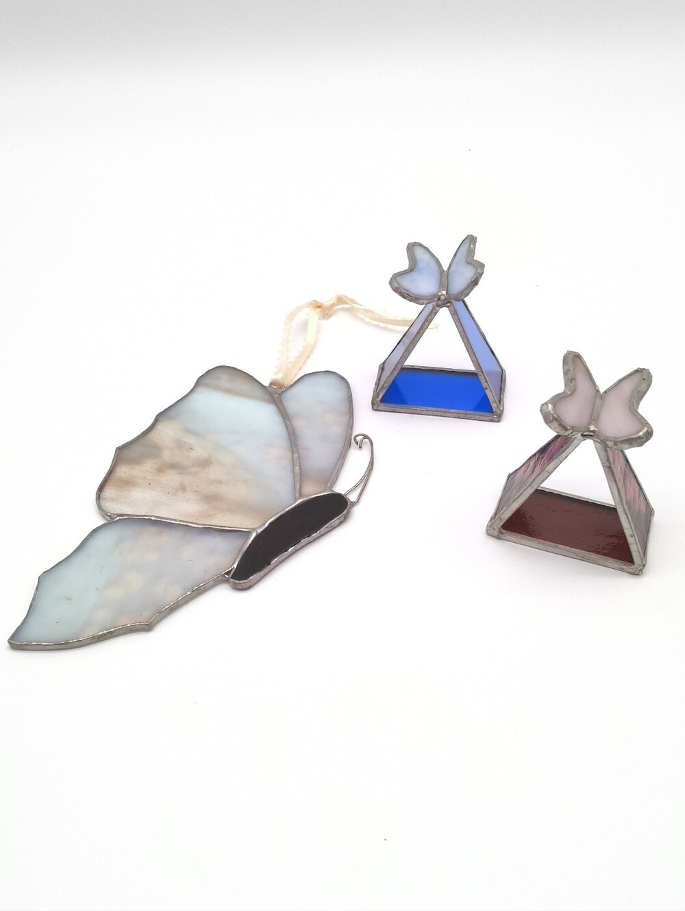 VTG Handcrafted Stained Glass Butterfly Lot – 3D Tabletop Figurines & Suncatcher